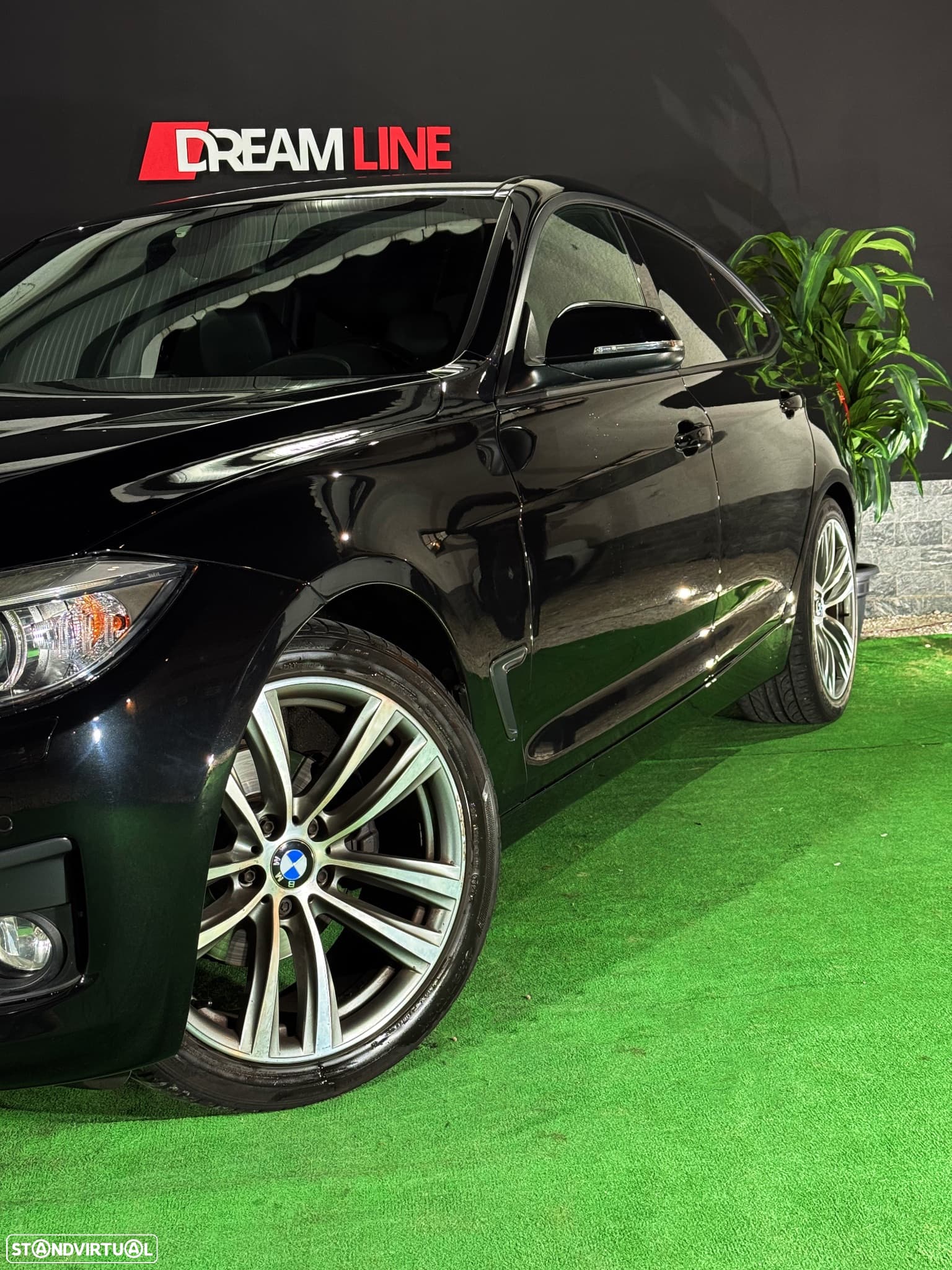 Foto 3 de BMW 320 Gran Turismo d xDrive Auto Line Luxury