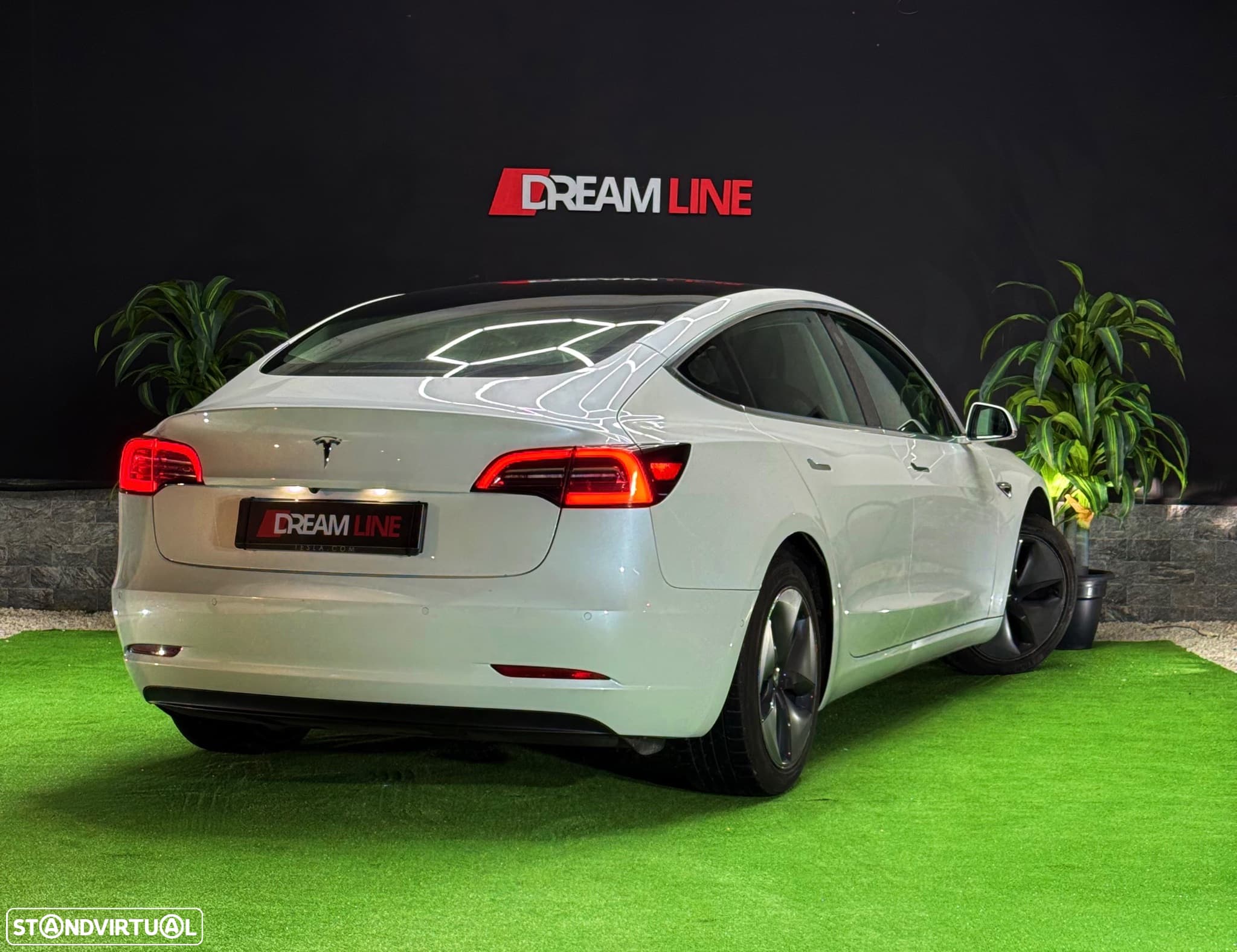 Foto 15 de Tesla Model 3 Standard Range Plus RWD