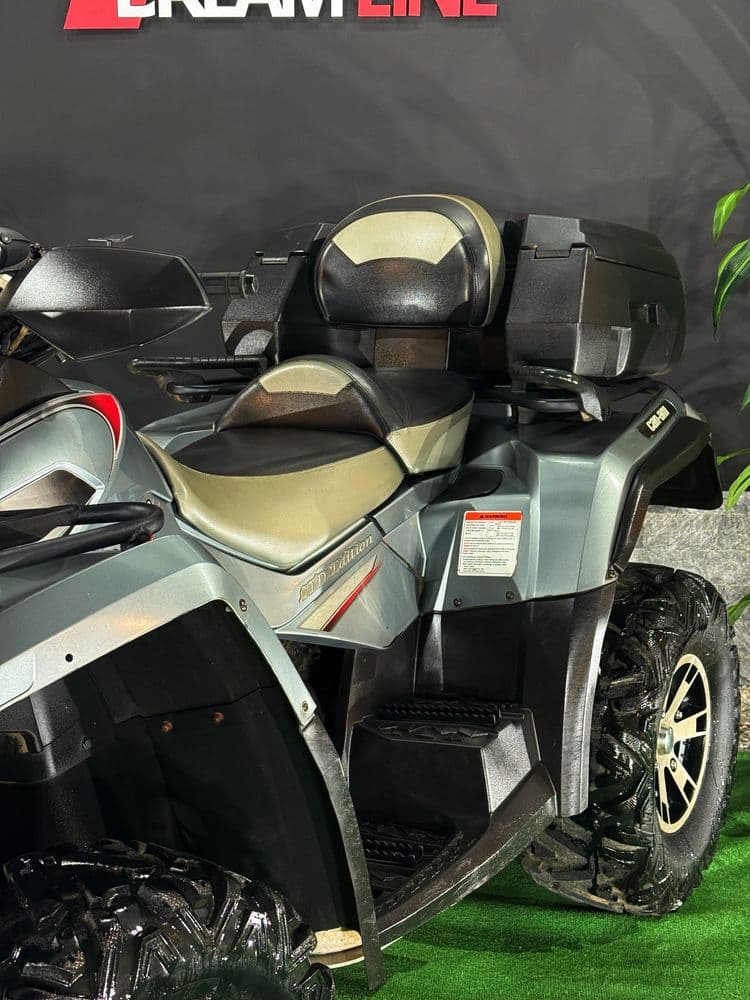 Foto 2 de Can-Am Outlander 800 Max